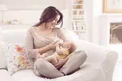 Mamadera CHICCO Natural Feeling 150ml - comprar online