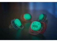 Chupete AVENT Ultra Air Nocturno 0-6m x2 - comprar online