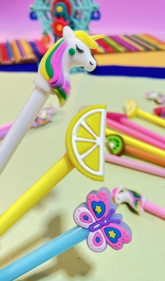 Trio de Canetas – Unicórnio, Frutas e Borboletas (Kit com 3 unidades) na internet