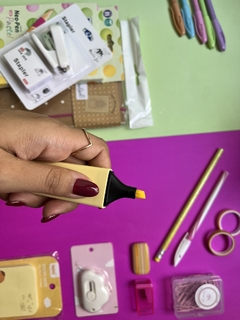 Imagem do Caixa - Yellow DIY