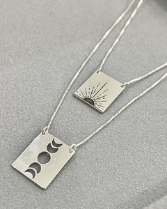 Escapulário Raio de Sol / Fases da Lua - comprar online