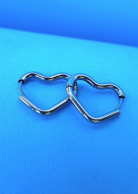 Brinco Click Coração em aço inoxidável