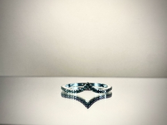 Anillo estilo corona