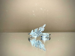 Anillo pluma