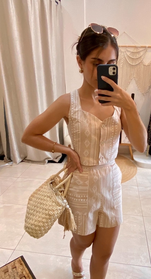 Cropped Júlia