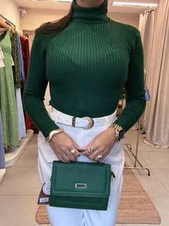 Blusa Gola Alta no modal - comprar online
