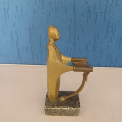 Escultura em bronze Judaica na internet