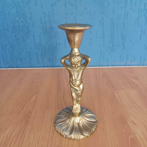 Castiçal bronze querubim