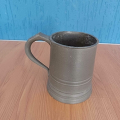 Grande caneca em estanho - comprar online