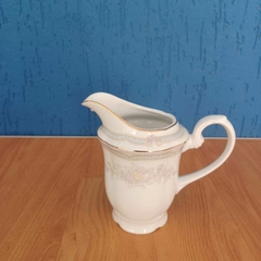 Belíssimo jogo para café em porcelana Schmidt na internet