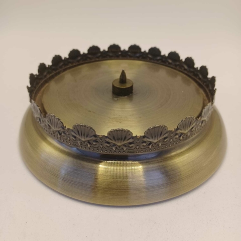 Grande porta velas em metal