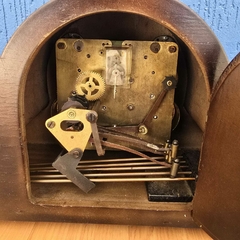 Imagem do Relógio de mesa vintage da marca Silco, modelo carrilhão