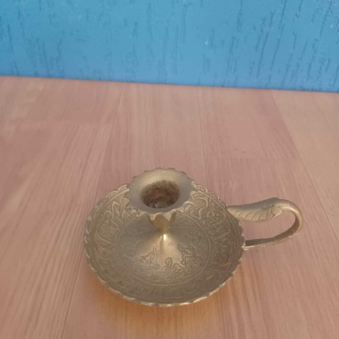 Lindíssimo castiçal Palmatória em bronze