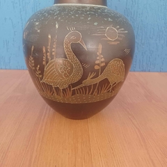 Grande pote decorativo em bronze com tampa - comprar online