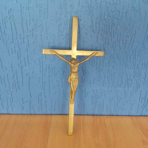 Antigo crucifixo em bronze maciço - comprar online