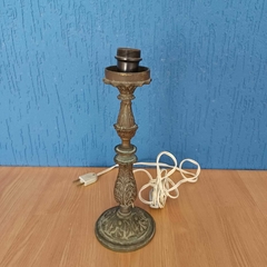 Luminária de mesa em bronze