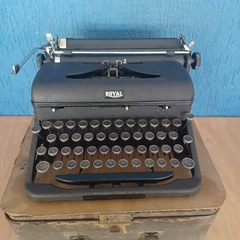 Máquina de escrever portátil Royal - comprar online