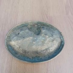 Cinzeiro antigo em bronze maciço com relevo do poeta Castro Alves - comprar online