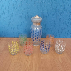 Jogo de copos e jarra em vidro