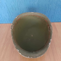Capacete do exército em ferro, modelo do período da 2a Guerra Mundial - comprar online
