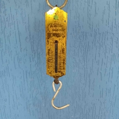 Balança de mão antiga "Pocket Balance na internet