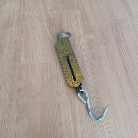 Balança de mão antiga "Pocket Balance