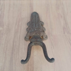 Escaravelho em ferro descalçador de sapatos - comprar online