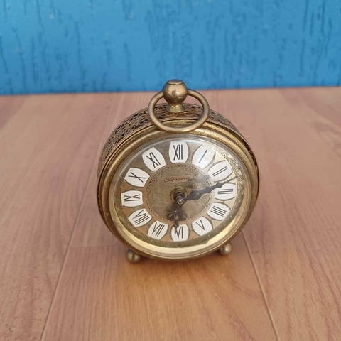 Relógio Suiço antigo de metal sem funcionamento