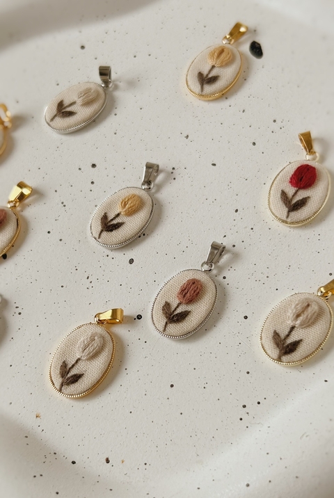 Correntinha Botão de Rosa