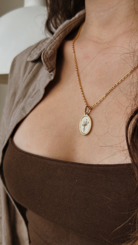 Correntinha Galho de Margaridas