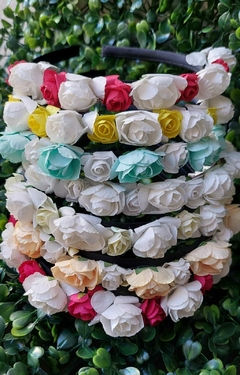 vincha "CAMI" rigida con flores en internet
