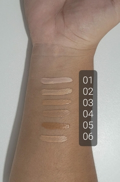 BASE LÍQUIDA MATTE 24H