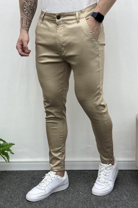 CALÇA ALFAIATARIA SLIM CHOCOLATE CETIM