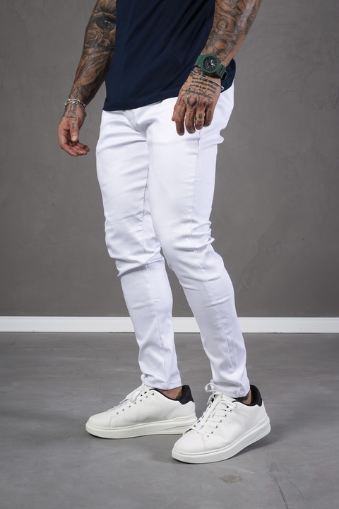 CALÇA ALFAIATARIA SLIM BRANCO CETIM - comprar online