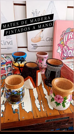MATE PINTADO A MANO