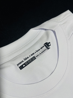 T-Shirt Só mais 1km, e nunca chega. na internet