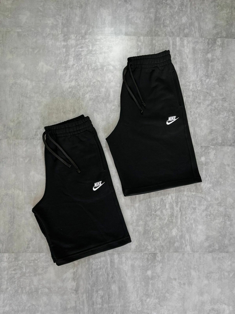 BERMUDA NIKE - MOLETOM