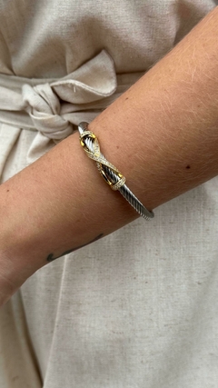 Bracelete Prata Detalhe Dourado