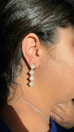 Brinco Flor Zirconia Caido