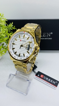 Relógio Analógico Curren Dourado.