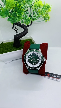 Relógio Analógico Curren Classico - Relogio com pulseira de silicone 44mm. - Loja Nineteen Import's