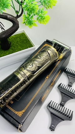 Barbeador Eletrico Vintage T9 com Led. na internet