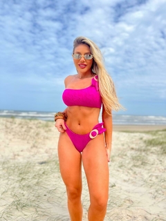 Top Assimétrico Felícia Pink na internet