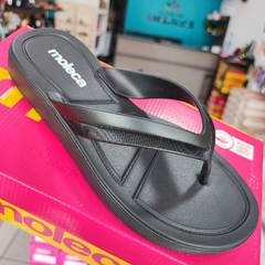 CHINELO DE DEDO MOLECA 5548.100 - PRETO - comprar online