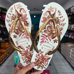 CHINELO HAVAIANAS SLIM ORGANIC - Branco - Dourado - comprar online