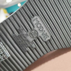 TAMANCO ANATÔMICO MODARE 7189.101 - Preto Nobuck - comprar online