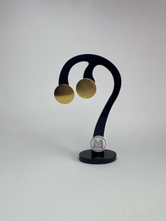 A-19 Aretes en bronce con baño en oro en forma de circulo plano