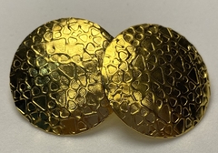 A-82 Aretes de bronce con baño de oro en forma circular con textura en internet