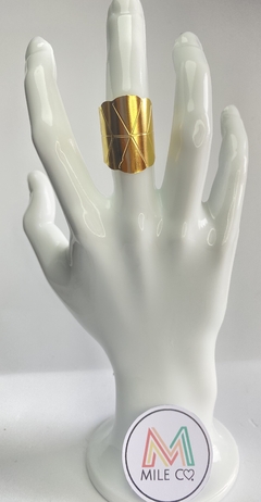 B-31 Anillo en bronce con baño de oro en forma de hoja plana en internet
