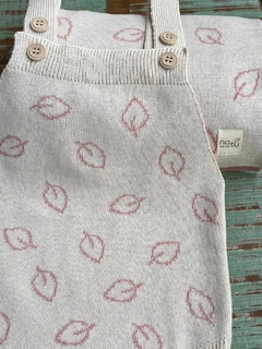 Manta para bebê, macia e bem quentinha. É a queridinha da Natu bebê. Cheia de folhinhas. Manta folhas amaralina. Fica linda com o macacão folhas da Natu bebê. 